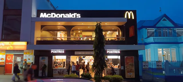 McDonald's • Alajuela Centro