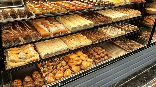 Nane Tehran Confectionery