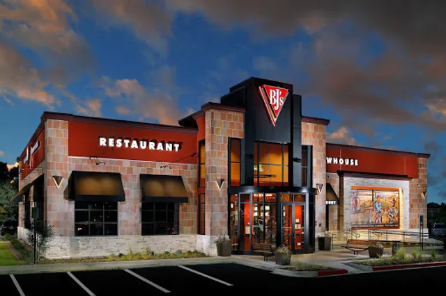 BJ's Restaurant & Brewhouse