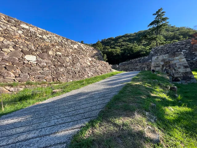 Tottori Castle Ruins