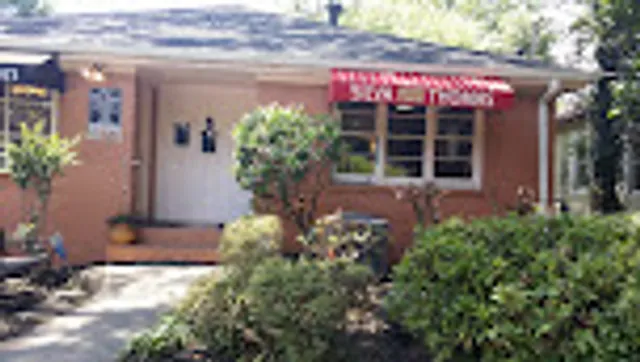 Silva & Thomas Hair Studio