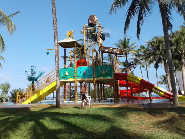 Pine Breeze Holiday Resort