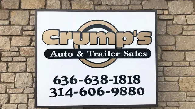 Crump’s Auto and Trailer Sales