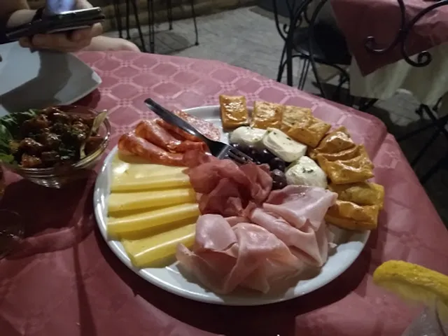 Cortile Halykos Di Giannone Andrea