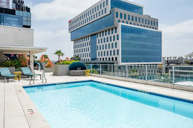 MetWest on Sunset Apartments