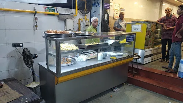 Kapilraj Bhajiya House,Sabarmati