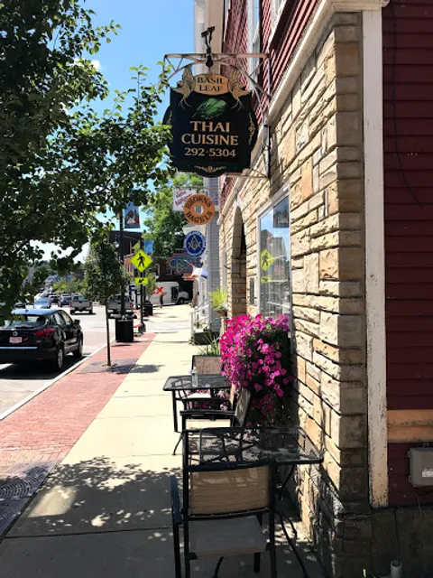 Basil Leaf Thai Cuisine