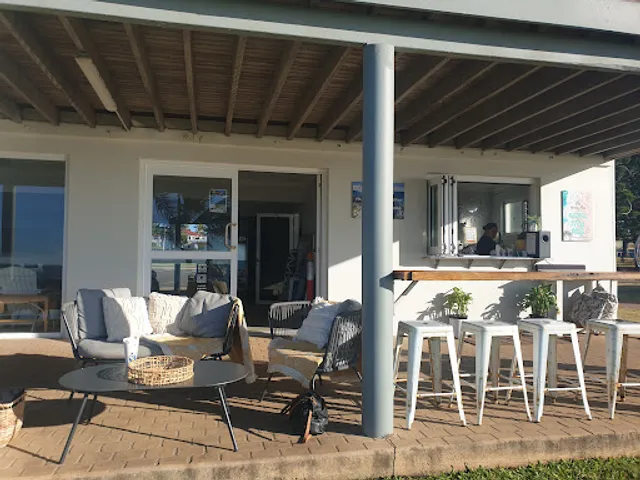 The honeybee collective