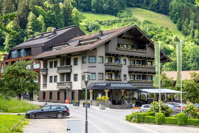 der Neuwirt · Hotel · Restaurant · Ferienregion Mayrhofen · Zillertal