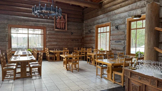 Kungu rija, restorāns