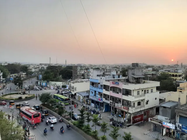 Hotel Vamshee International