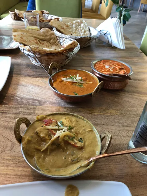 Curry Master Restauracja Indyjska Warszawa