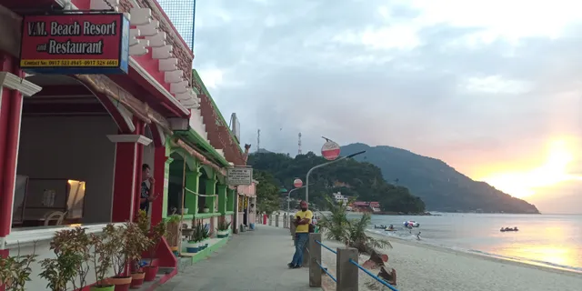 RIVERSIDE AT ANINUAN ACCOMODATION AND FOOD.