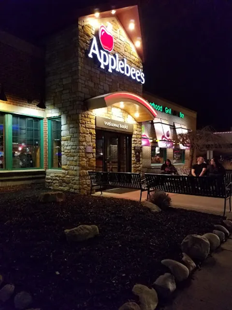Applebee's Grill + Bar
