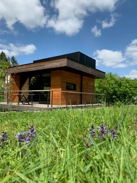 Wild Cube Durbuy - Situation idéale, au calme, parfait pour se ressourcer