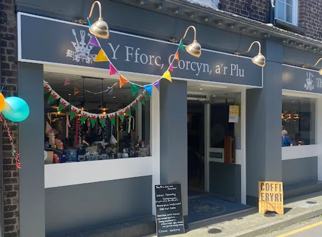 The Fork, Cork and Feathers