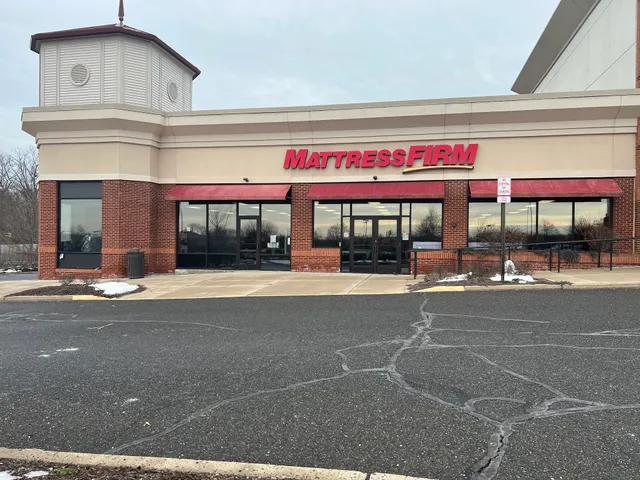 Mattress Firm Bayshore