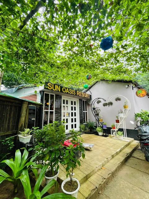 Sun Oasis Resort