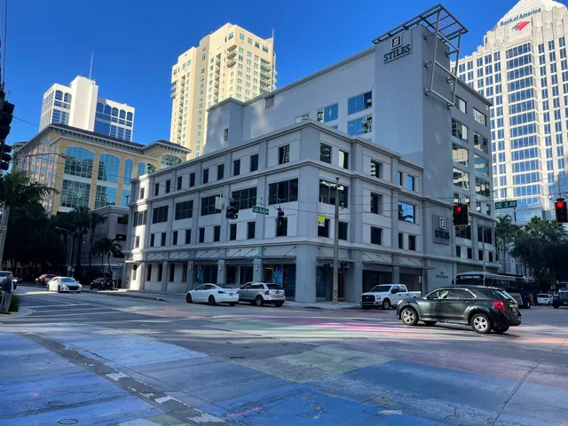 350 Las Olas Place -Private