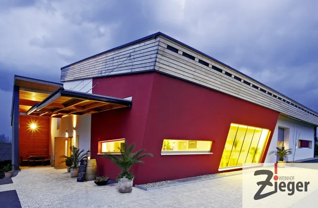 WEIN DOMIZIL Zieger, Weinhof und Urlaubsdomizil