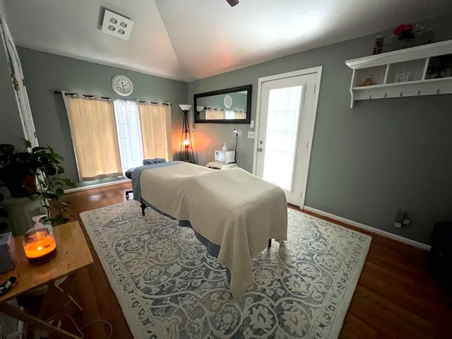 Caitlyn Rose Therapeutic Massage