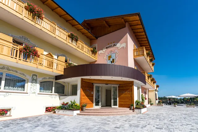 Hotel Fai