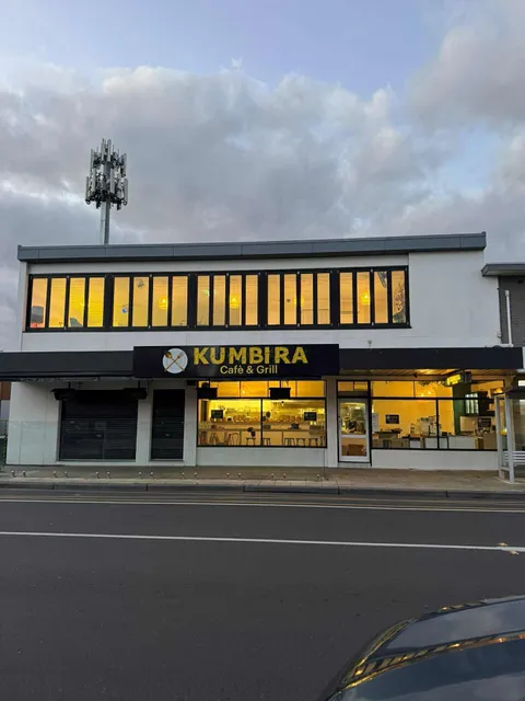Kumbira Cafe & Grill