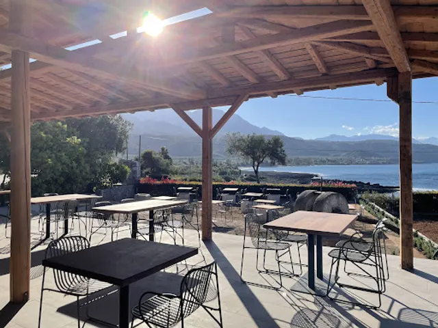 Mili Restaurant & Bar