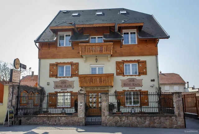 Hotel Karin