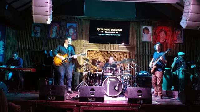 Tonton Jazz & Music Bar