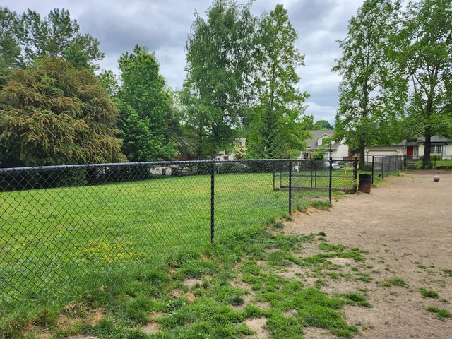 Summerlake Dog Park