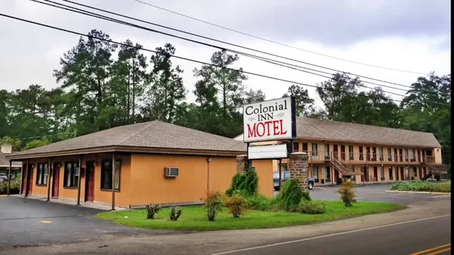 Morgan Inn & Suites