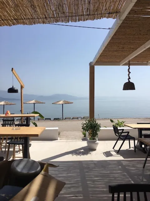 Prive Mediterranean Food&Drinks