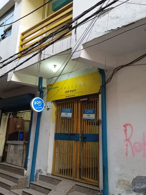 Zolo Kites PG in Sector 27 Noida