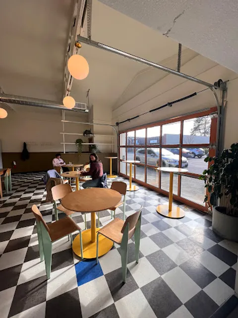 Glass Bottle Creamery