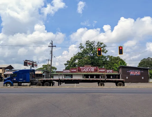 stones last chance liquor store
