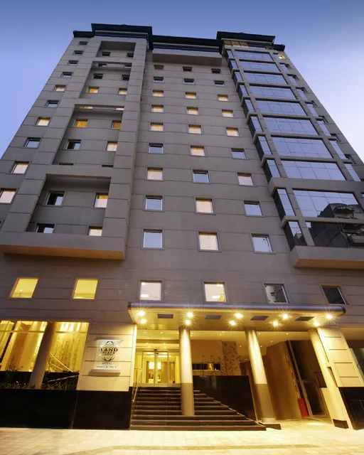 Hotel Land Plaza