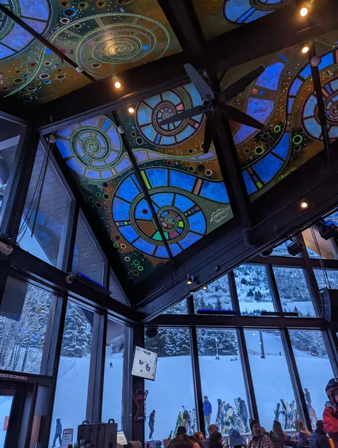 Sitzmark Bar & Grill