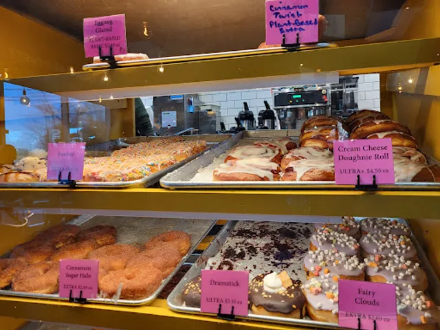 Aroma Maya Coffee & Donuts Dartmouth