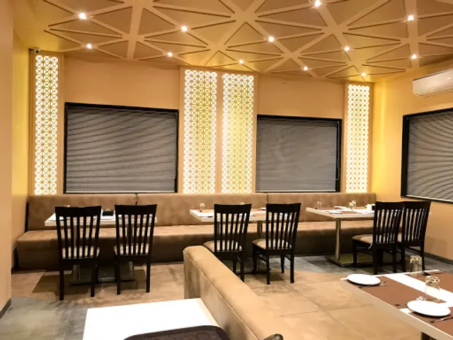 SPICE TREE BY BAR & GARDEN RESTO