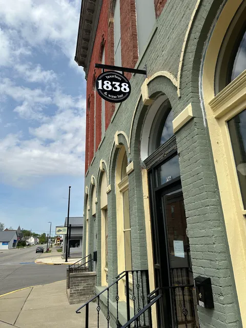 1838 Bourbon & Wine Bar