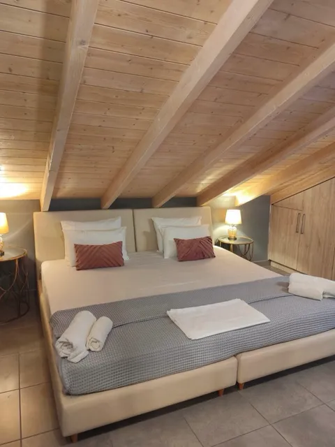 Aneli-Attic Stay in Nafplio