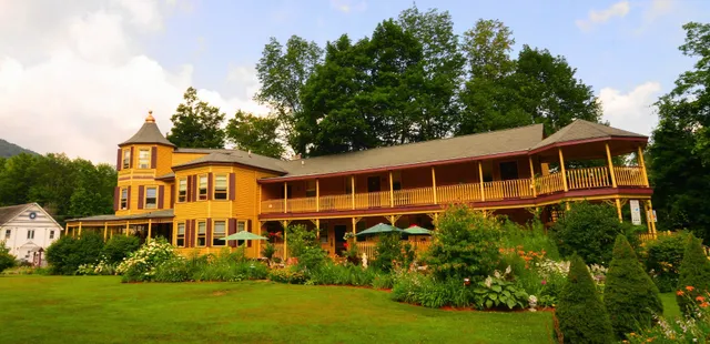 The Fairlawn Inn