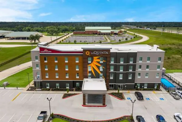 Hawthorn Extended Stay by Wyndham Sulphur