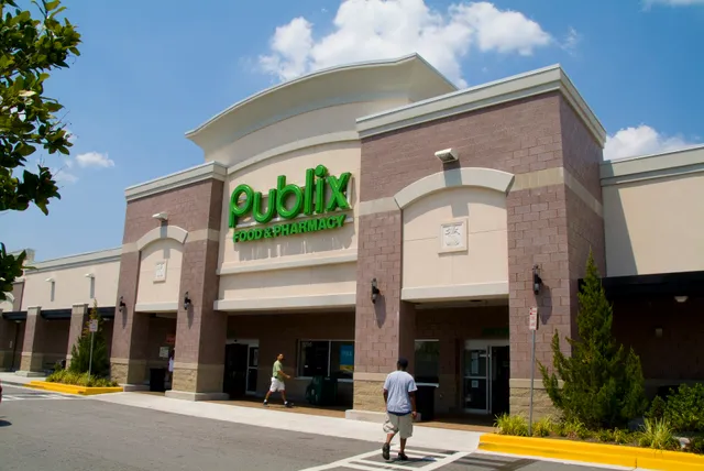 Princeton Lakes Shopping Center