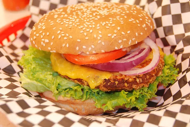 Teddy's American Diner