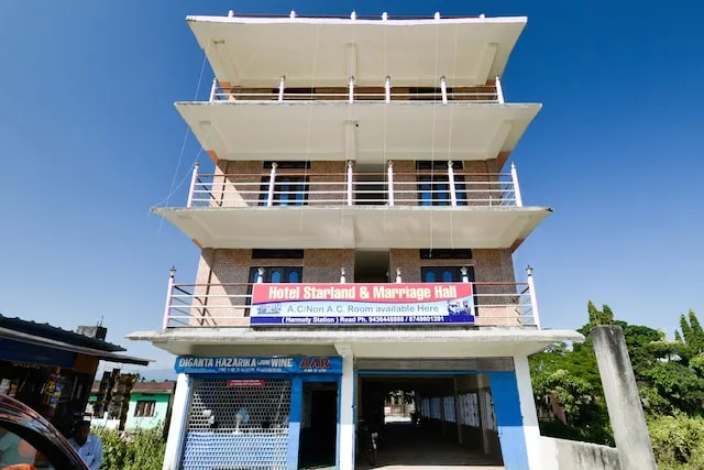 OYO 66444 Hotel Starland