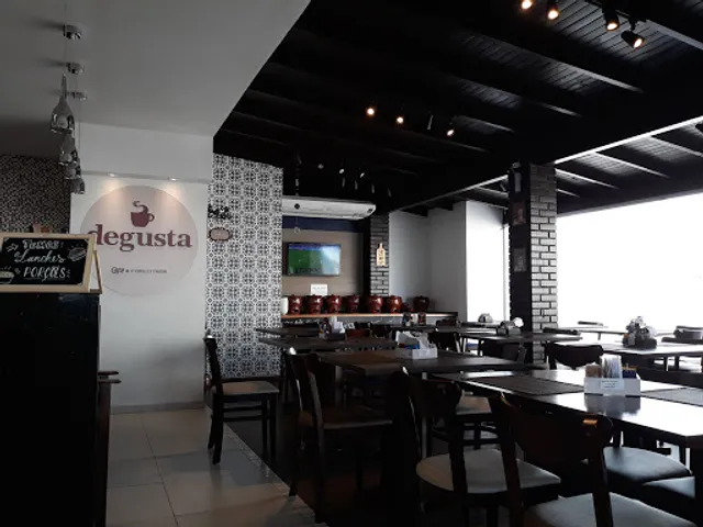 Degusta Matriz - Café, Restaurante & Pizzaria