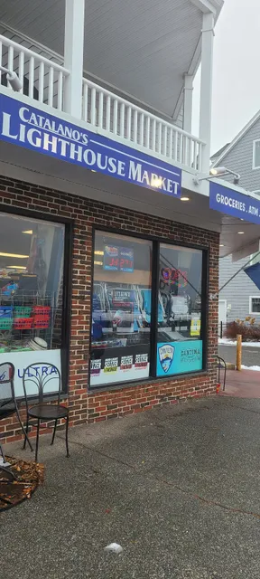 Catalanos Lighthouse Grocery