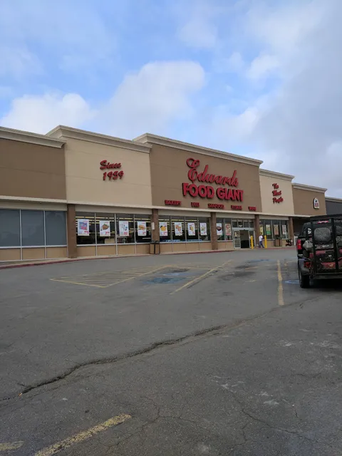 Edwards Food Giant